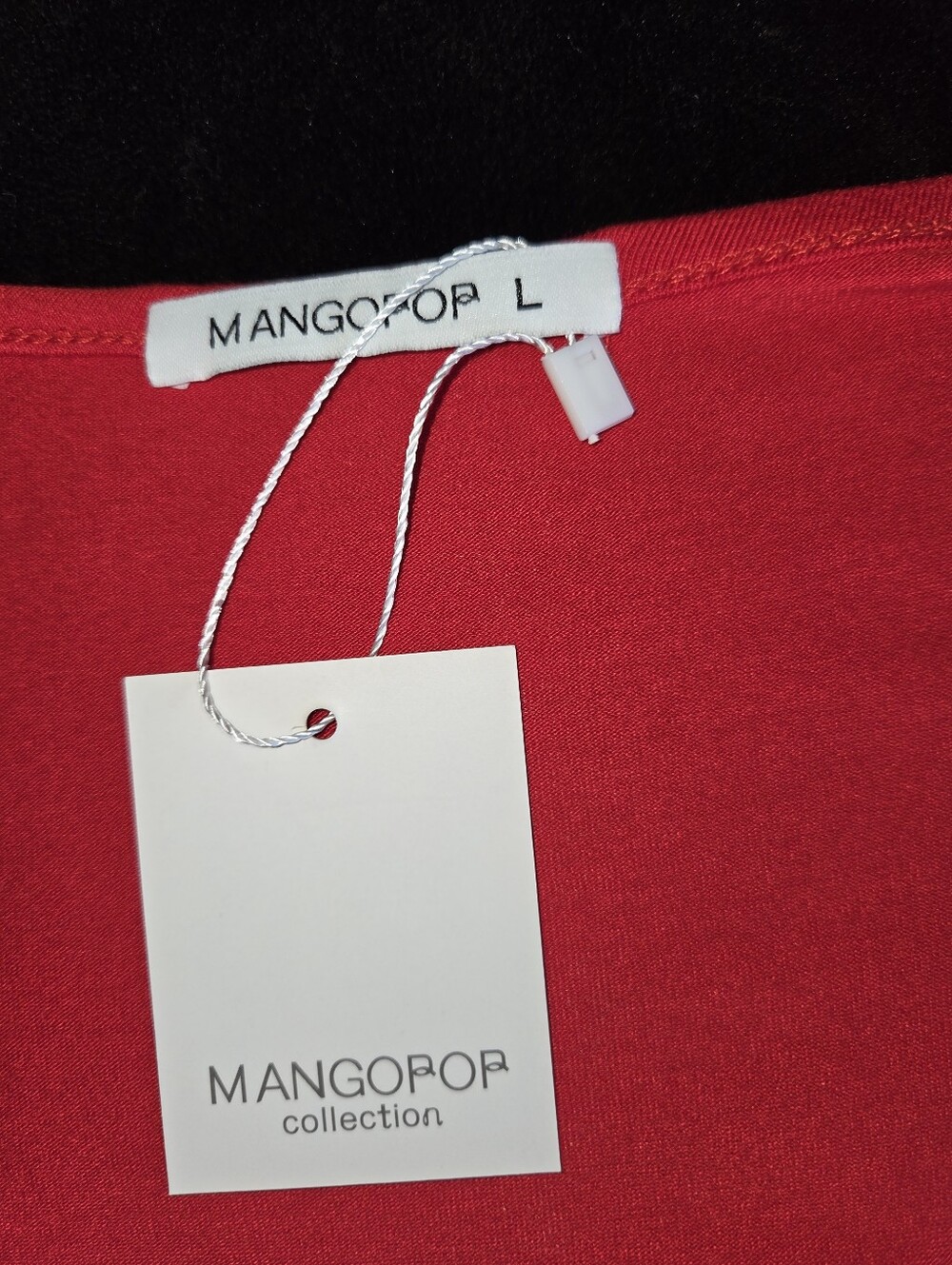 Red Wrap Top With Ruched Detail~~~NWT - Picture 3 of 4